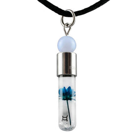 Sternzeichen Zwilling, 21. Mai - 21. Juni, Halskette mit Glücksstein Chalcedon und Sternzeichensymbol